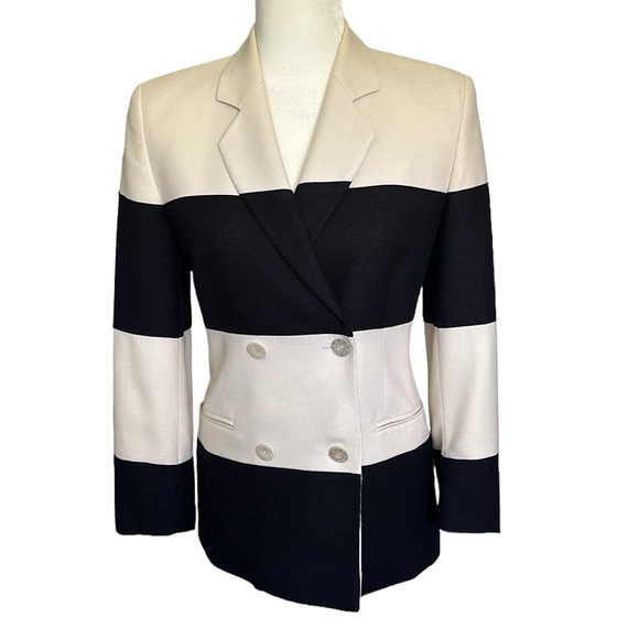 Escada Jackets & Blazers - Escada navy blue & cream striped double breasted blazer size 34 size 6